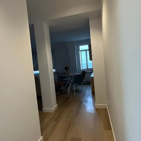 דירה Maestranzamarycentro *